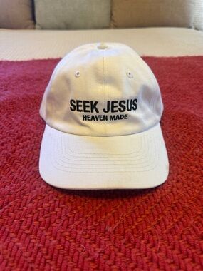 "Seek Jesus" White Baseball Cap